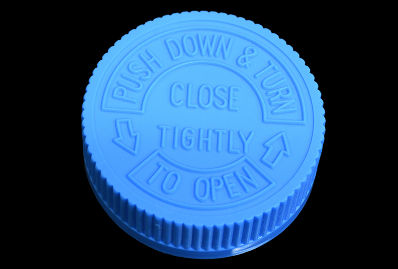 45mm-003浅蓝色普通压旋盖(图1)